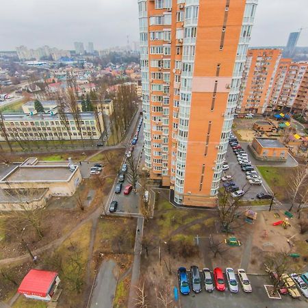 Уютная, Просторная Видовая Трехкомнатная Квартира Возле Метро Академгородок На 6 Мест Kiev Bagian luar foto
