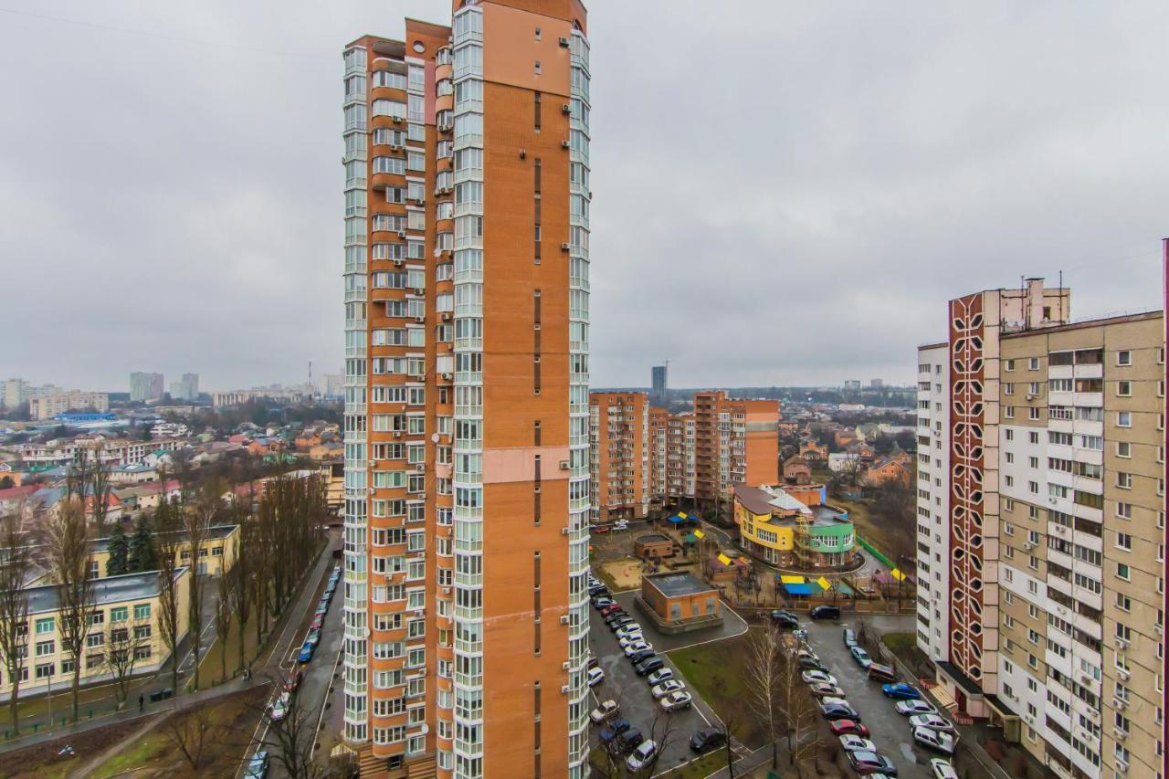 Уютная, Просторная Видовая Трехкомнатная Квартира Возле Метро Академгородок На 6 Мест Kiev Bagian luar foto